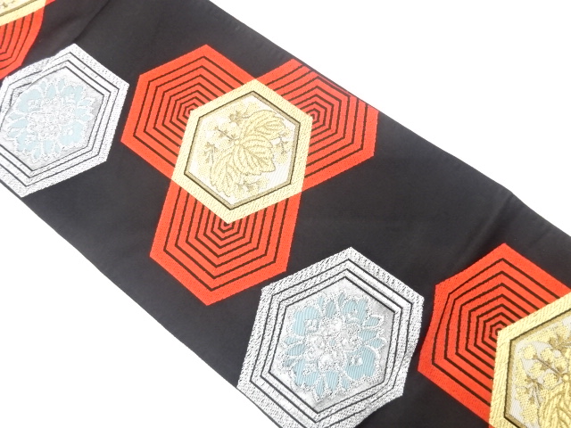 アンティーク　亀甲に桐・華紋織り出し袋帯（着用可）